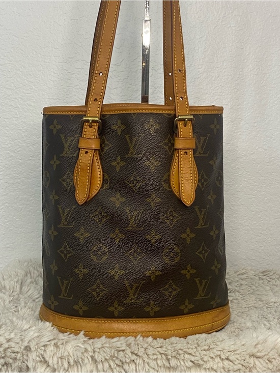 Louis Vuitton Handbags - Louis Vuitton Monogram Vintage PM Bucket Bag in Brown and Tan Leather